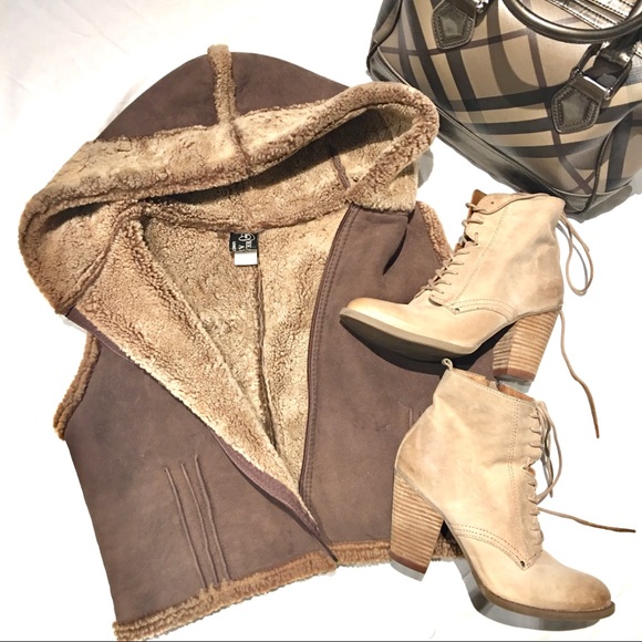 Jackets & Blazers - 🤎GENUINE shearling-Lambskin vest